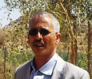 550070_301663199910887_819381323_n