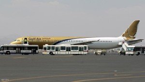 An airplane of Gulf Air sits at the tarmac after landing at Sanaa International Airport on September 24, 2014. AFP PHOTO / MOHAMMED HUWAIS        (Photo credit should read MOHAMMED HUWAIS/AFP/Getty Images)